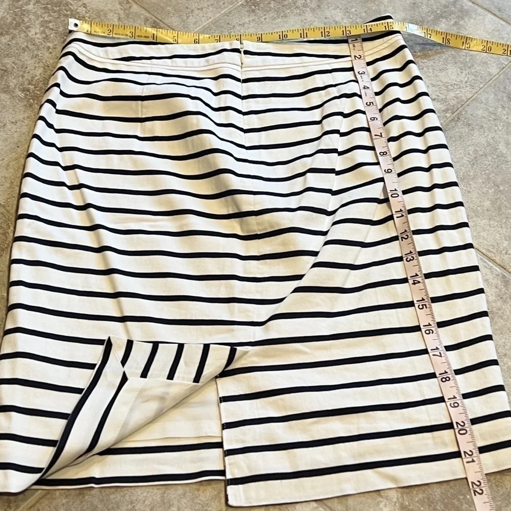 🆕 The Limited high rise stretch knee length striped pencil skirt white b…